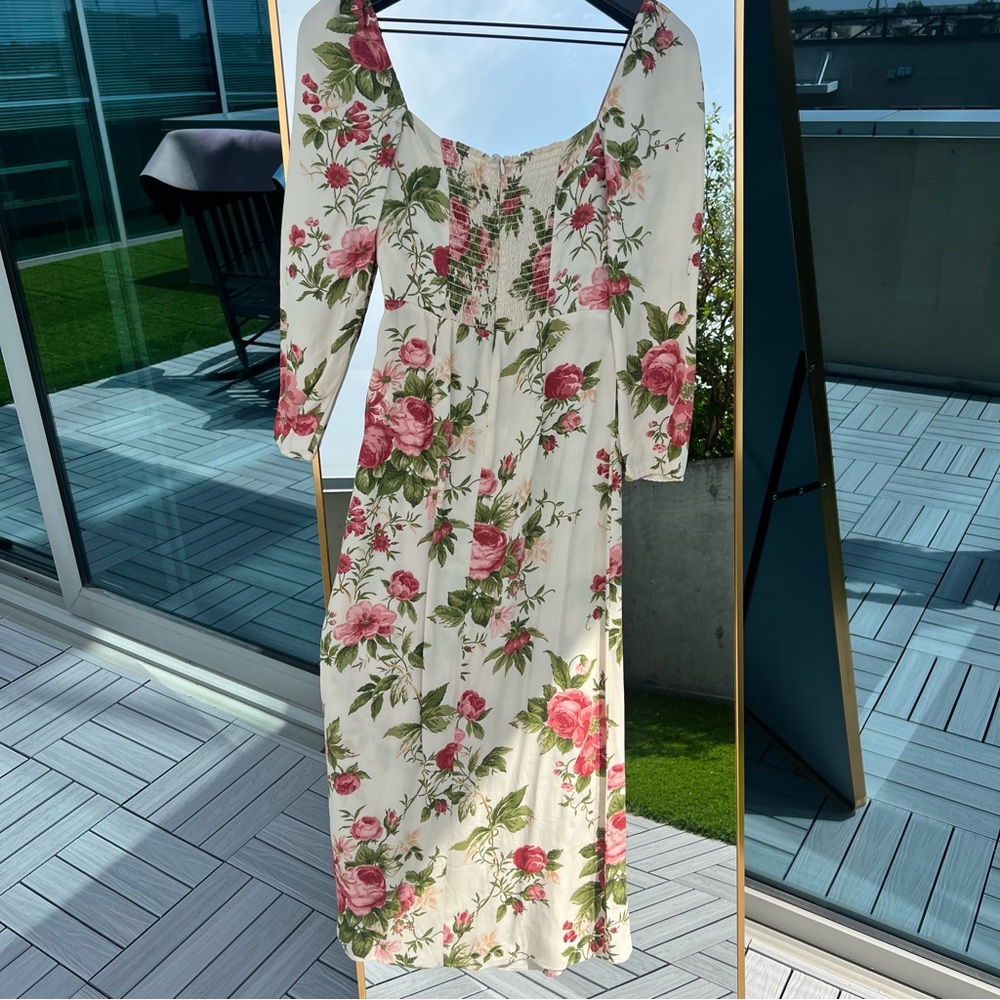 Reformation Hilda Dress in Jadin - Picture 13 of 15